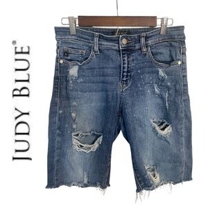 Judy Blue Classic Blue Women’s Bermuda Ripped Short Jeans Boyfriend fit Size 9